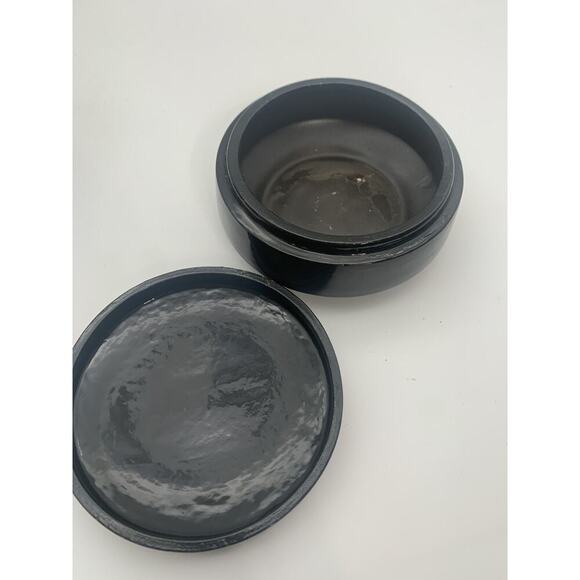 Vintage Black Lacqer Over Porcelain Hand painted Goldfish / Koi Trinket Box - Picture 5 of 6